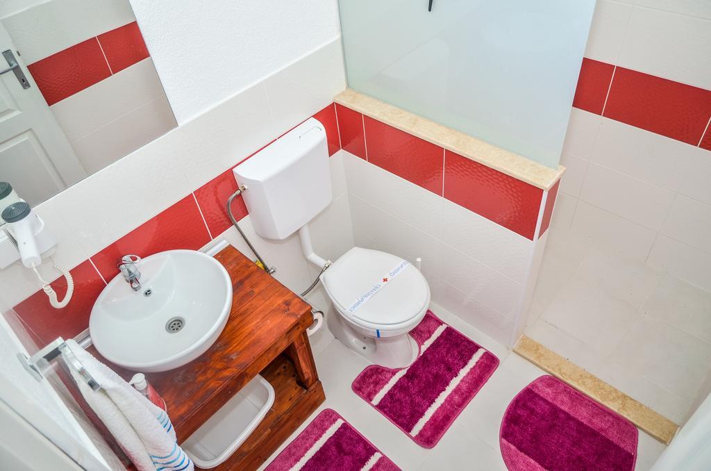 Apartments Paradise Улцинь Екстер'єр фото
