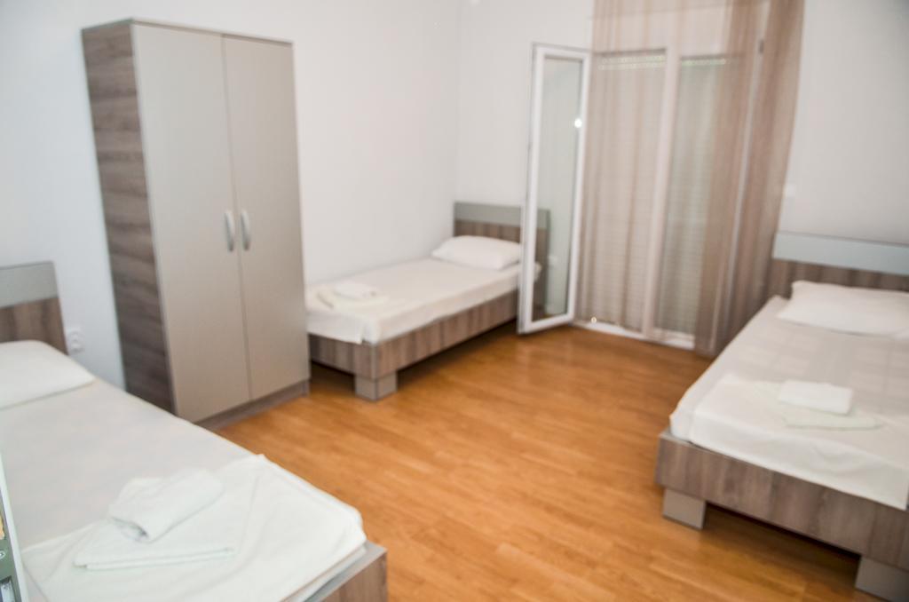 Apartments Paradise Улцинь Екстер'єр фото