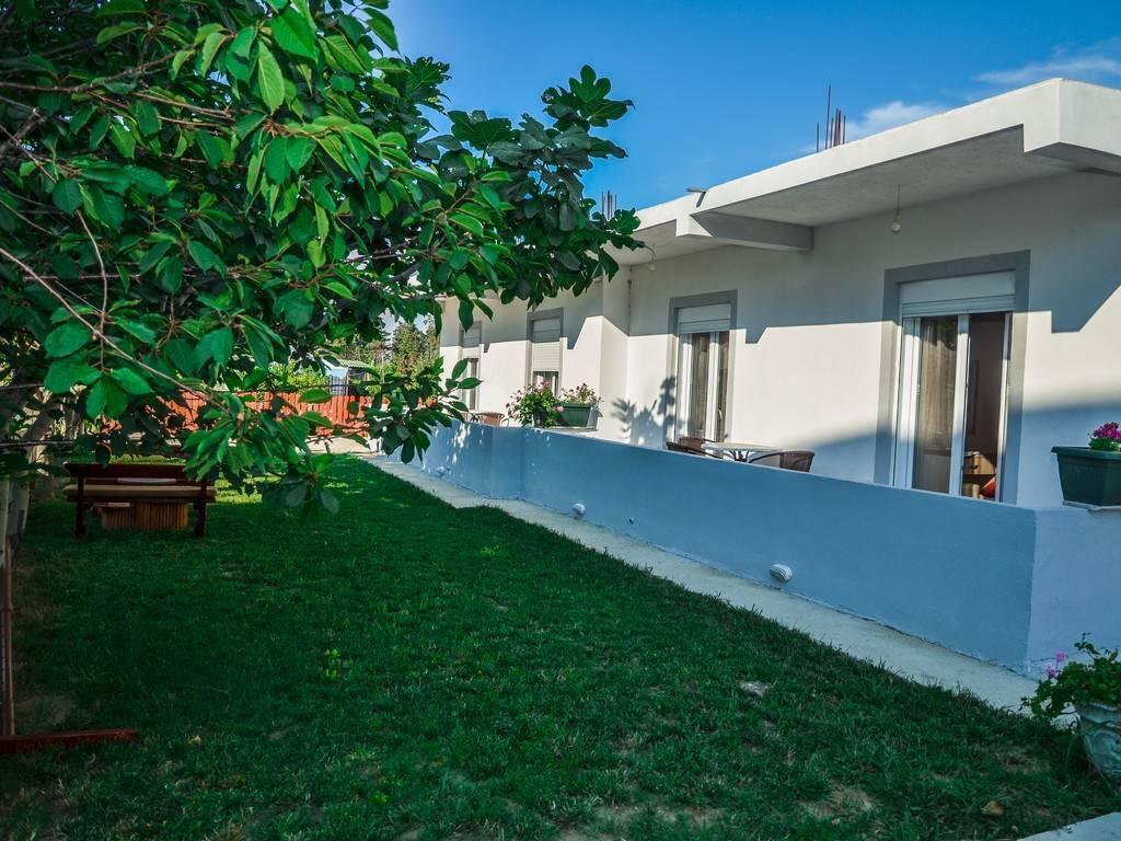 Apartments Paradise Улцинь Екстер'єр фото