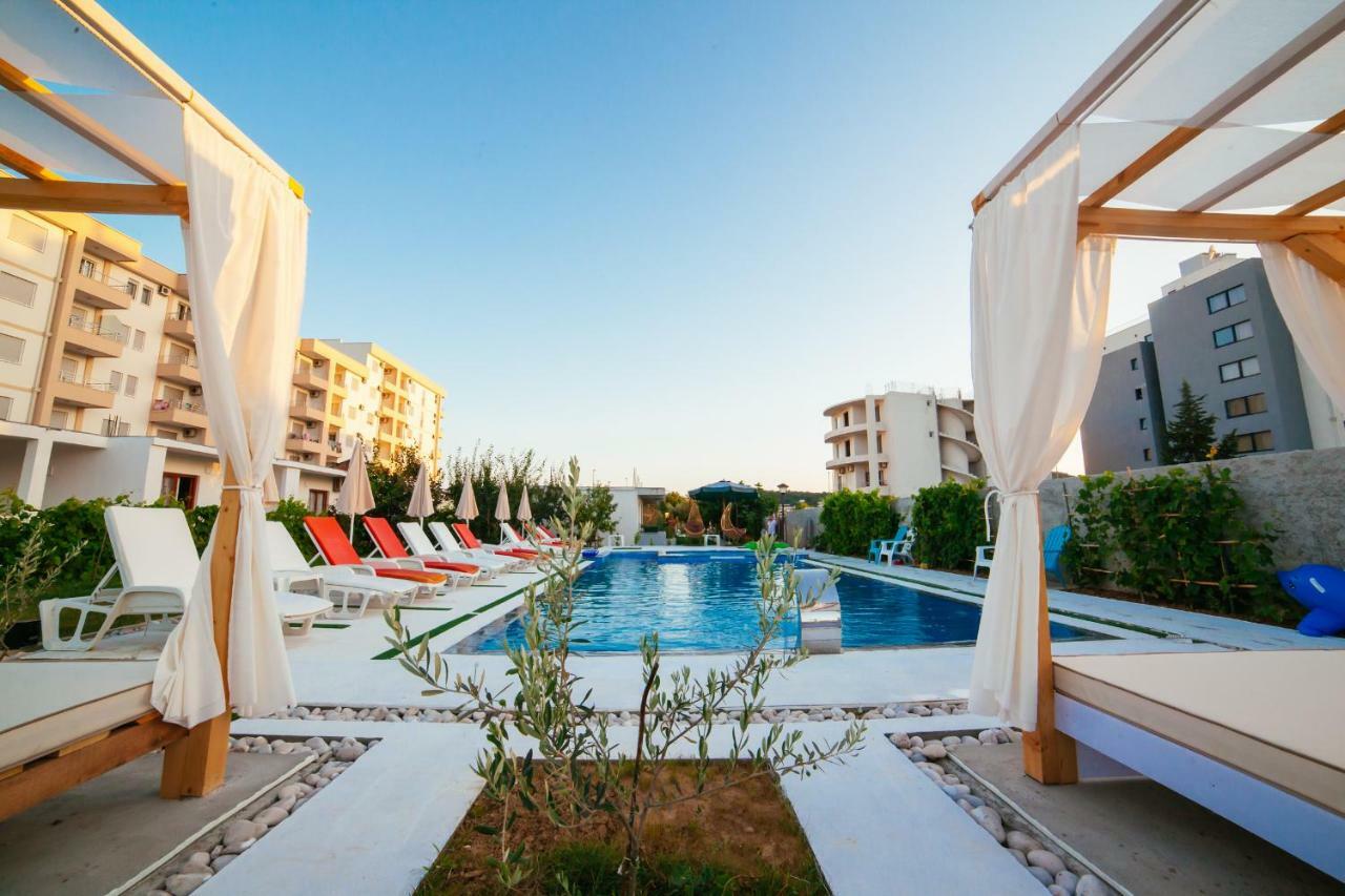 Apartments Paradise Улцинь Екстер'єр фото